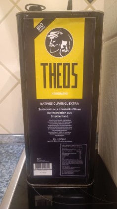 Olivenoele Theos im 5 Liter Kanister